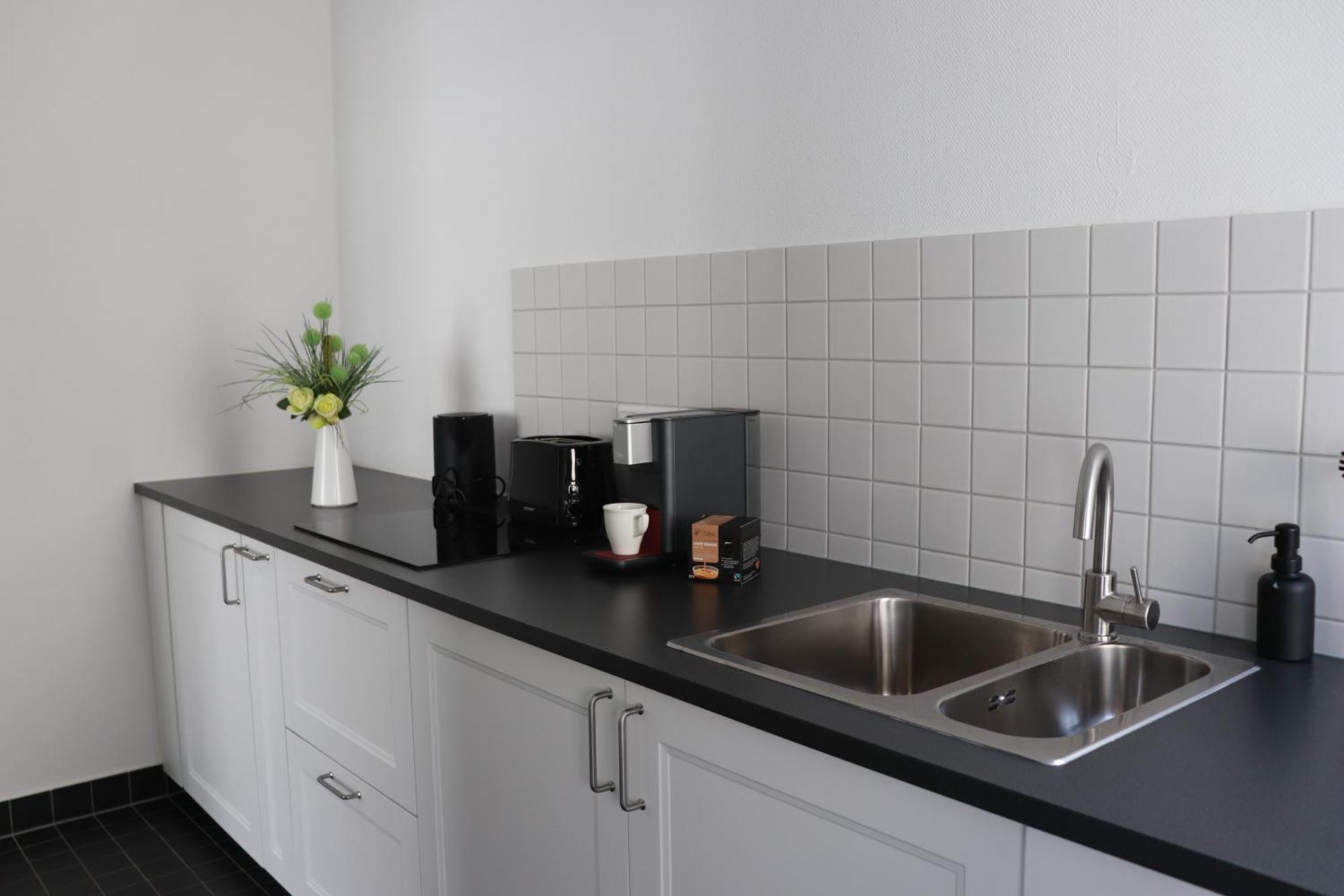 Hotel Garni Gaestehaus Der Kerckhoff-Klinik บัดเนาไฮม์ ภายนอก รูปภาพ